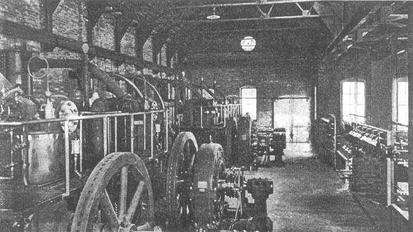 GRAND RAPIDS, GRAND HAVEN AND MUSKEGON RAILWAY. � INTERIOR OF ENGINE ROOM