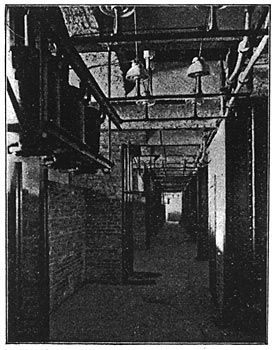 Gallery for High-tension Wires./ELECTRICAL FEATURES OF THE AURORA, ELGIN AND CHICAGO RAILWAY.