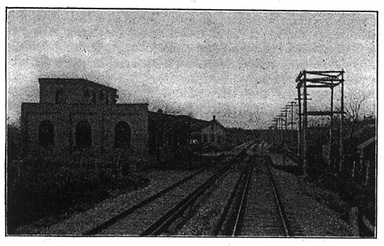 AURORA, ELGIN AND CHICAGO RAILWAY. � TYPICAL SUB-STATION.