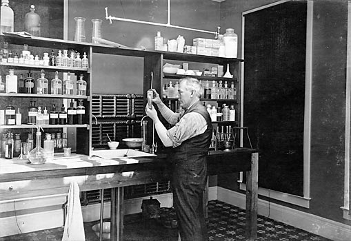 A GREAT INVENTOR AT WORK