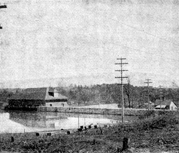 FIG. 6. � POLE LINE.