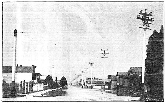 THROUGH OAKLAN A SINGLE POLE LINE CARRIES BOTH THE BAY COUNTIES