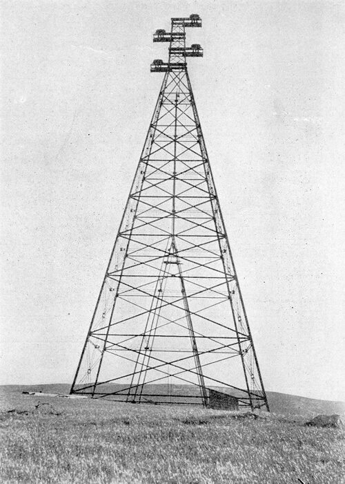 FIG. 3.--NORTH TOWER, 225 FT. HIGH.