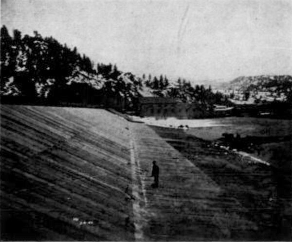 FIG. 5.�VIEW OF DAM.