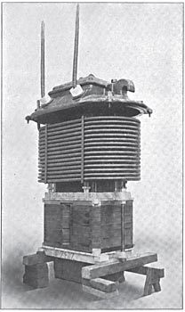 FIG. 7. � ONE OF THE 750-KW., 4000-50,000-VOLT TRANSFORMERS, BUILT BY THE GENERAL ELECTRIC COMPANY, OF SCHENECTADY, N. Y.