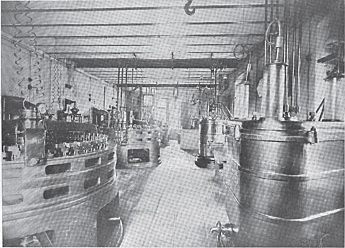 FIG. 1. � INTERIOR VIEW OF HOCHFELDEN STATION.