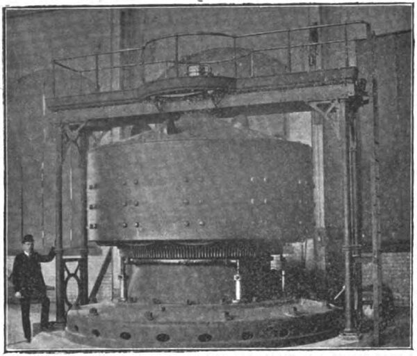5,000 H. P. TWO-PHASE GENERATOR IN POWER HOUSE.
