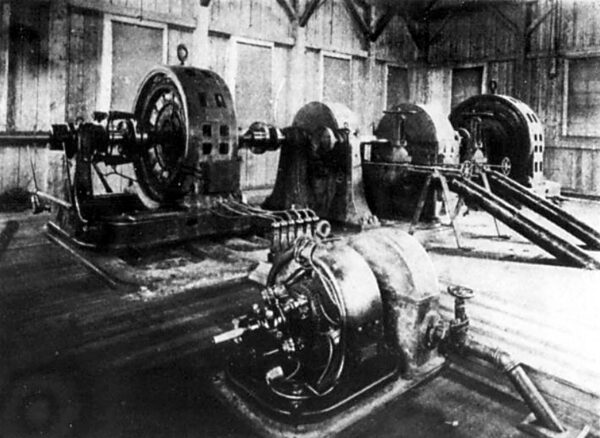 FIG. 2.�POWER STATION ON SPRUCE CREEK.