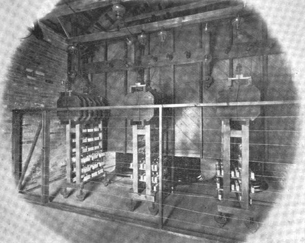 FUSES, CHOKE COILS AND LIGHTNING ARRESTERS ON THE PROVO-MERCUR TRANSMISSION.