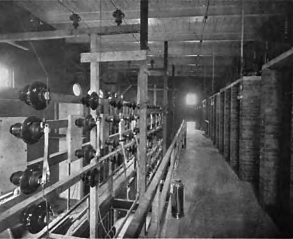 THE MASSACHUSETTS STREET SUBSTATION, SEATTLE, SHOWING THE HIGH TENSION WIRING AND DISCONNECTING SWITCHES.