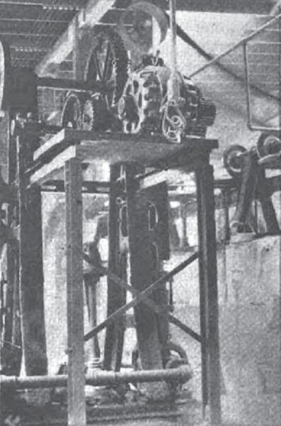 FIG. 2 � SLIP PUMP AND BLUNGERS