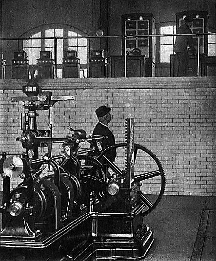 SYNCHRONISING A 5000 HORSE-POWER ALTERNATOR.  THE GOVERNOR ATTENDANT ADJUSTS THE SPEED, AS SHOWN BY AN INDICATOR AT THE EXTREME RIGHT, NOT SEEN IN THE ENGRAVING, UNTIL THE MACHINE IS �IN STEP� THEN THE SWITCHBOARD ATTENDANT CLOSES THE SWITCH, PARALLELLING THE MACHINE WITH THE OTHERS