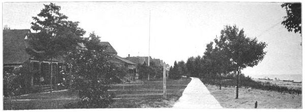 TYPICAL SCENE ON THE BEACHES SERVED BY THE RAPID RAILWAY, DETROIT.