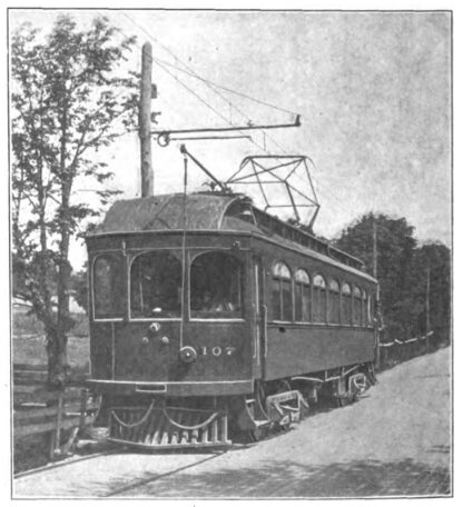 STANDARD CAR � PANTOGRAPH TROLLEY RAISED
