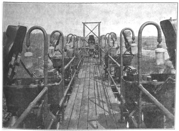 FIG. 5. � VIEW OF PLATFORM ON ANCHOR BRIDGE, SHOWING CIRCUIT BREAKERS ON EITHER SIDE