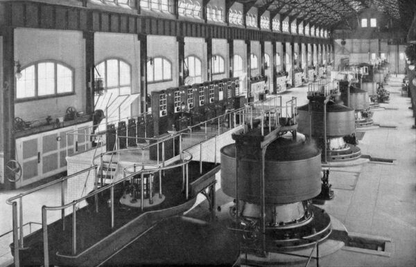 A RECENT VIEW OF THE INTERIOR OF THE POWER HOUSE NO. 1 OF THE NIAGARA FALLS POWER COMPANY, CAPACITY. 50,000 H. P.