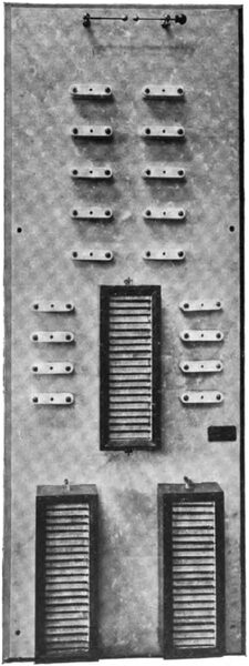 A LIGHTNING ARRESTER FOR 25,000-VOLT ALTERNATING CURRENT CIRCUITS.