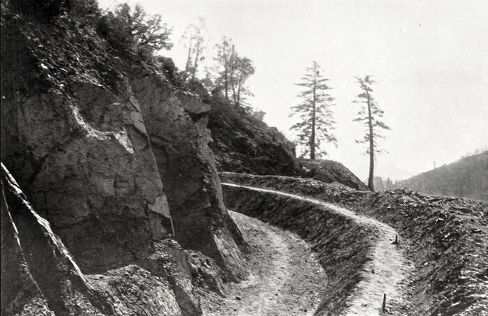 THE FINISHED WATER-POWER DITCH OF THE STANDARD ELECTRIC COMPANY OF CALIFORNIA PRIOR TO ADMITTING WATER