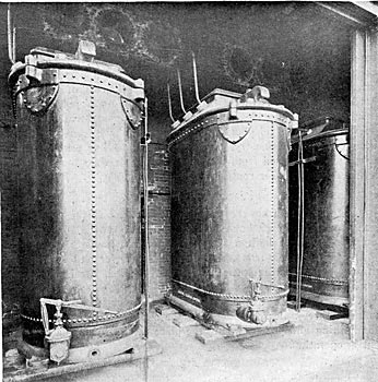 FIG. 23. � 2,000-KW TRANSFORMERS, MASSACHUSETTS STREET SUB-STATION, SEATTLE.