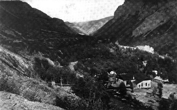 THE FIRST 40,000-VOLT POWER PLANT, PROVO, UTAH