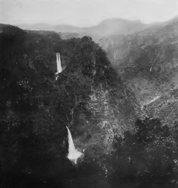 TENANGO FALLS, WHICH PLAYED AN IMPORTANT PART IN THE NECAXA DEVELOPMENT