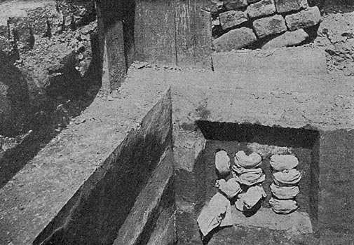 FIG. 9. � CONCRETE MANHOLE CONSTRUCTION.