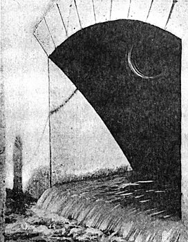 FIG. 7. � PORTAL OF TUNNEL NO. 19.