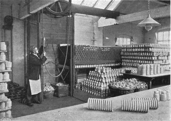 FIG. 5. � THE BISCUIT WAREHOUSE.