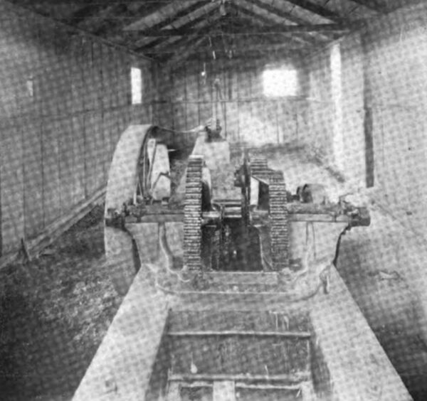 Fig. 34 Typical Orange Grove Pumping Plant �Stone Corral" off of 6600 V Line.