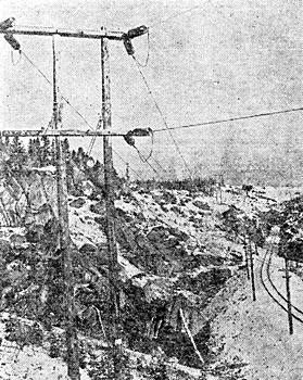 MILWAUKEE RAILWAY 100,000 TRANSMISSION LINE.  SPECIAL CONSTRUCTION AT ANGLE POINT AND LONG SPAN (675 FEET)