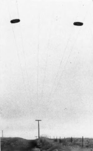 Line view of typical three-circuit plant with transposition plates.