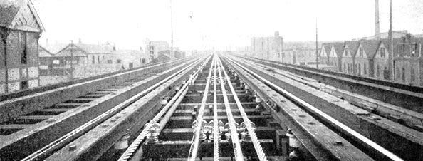 FIG. 8. � TRACK CONSTRUCTION AND LOCATION OF FEEDERS, SOUTH SIDE ELEVATED RAILROAD, CHICAGO.