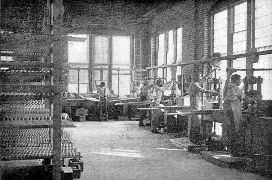 PARTIAL VIEW OF PRESS ROOM.