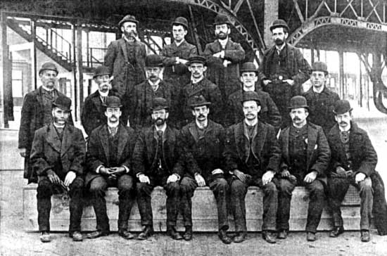 (Back row) Crawford Hutchinson, L. S. Boggs, G. M. Mayer, J. Ward/(Center row) A. J. Davis, S. Bispham, O. G. Dodge, Locke Etheridge, J. A. Lounsbury, T. P. Gaylord/(Front row) Harry Jones, G. R. Green, J. Meaden, S. G. Neiler, G. B. Foster, L. S. Scovil, J. F. Gray