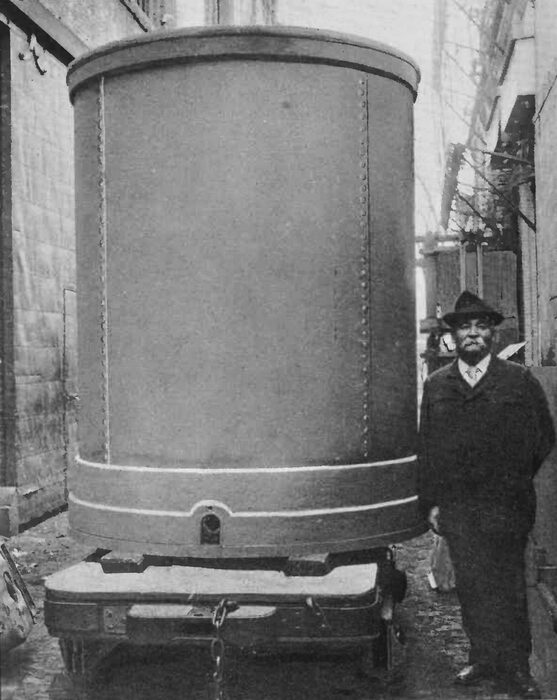 ONE THOUSAND HORSE-POWER STATIC TRANSFORMER AT THE WORKS OF THE CARBORUNDUM COMPANY. BUILT BY THE GENERAL ELECTRIC CO. NEW YORK.