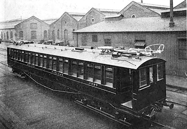 Siemens Car, Showing Bow Contacts.