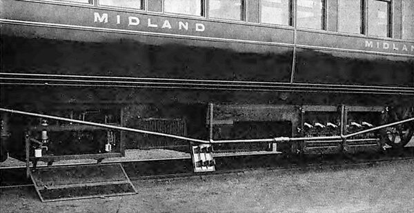 High-tension and Contactor Chambers are shown Open. UNDERFRAME OF SIEMENS CAR USED ON FIRST SINGLE-PHASE RAILWAY IN ENGLAND.