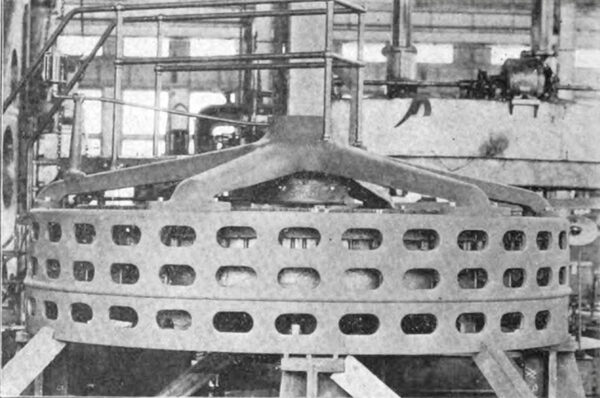 A VERTICAL 450-HORSEPOWER INDUCTION MOTOR TO DRIVE CENTRIFUGAL PUMP.