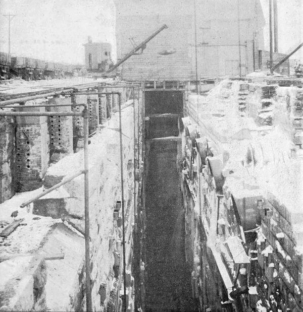 THE  NIAGARA  WHEELPIT  EXTENSION  DURING  CONSTRUCTION.