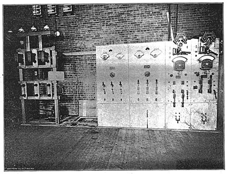 FIG. 2. STEAM LOCOMOTIVES SUPPLANTED BY ELECTRIC TROLLEY. � SWITCHBOARDS OF THE LOCKPORT TRANSFORMER STATION.