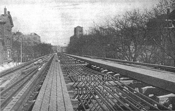 FIG. 2. ELECTRICAL GROWTH IN BOSTON. � VIEW SHOWING CABLES ON ELEVATED STRUCTURE.